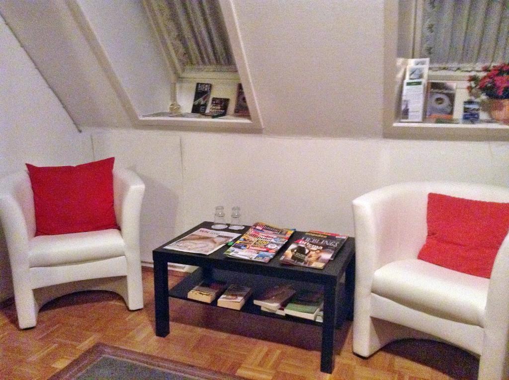 Gasthof Altes Farmhaus Und Apartment Lienen ภายนอก รูปภาพ