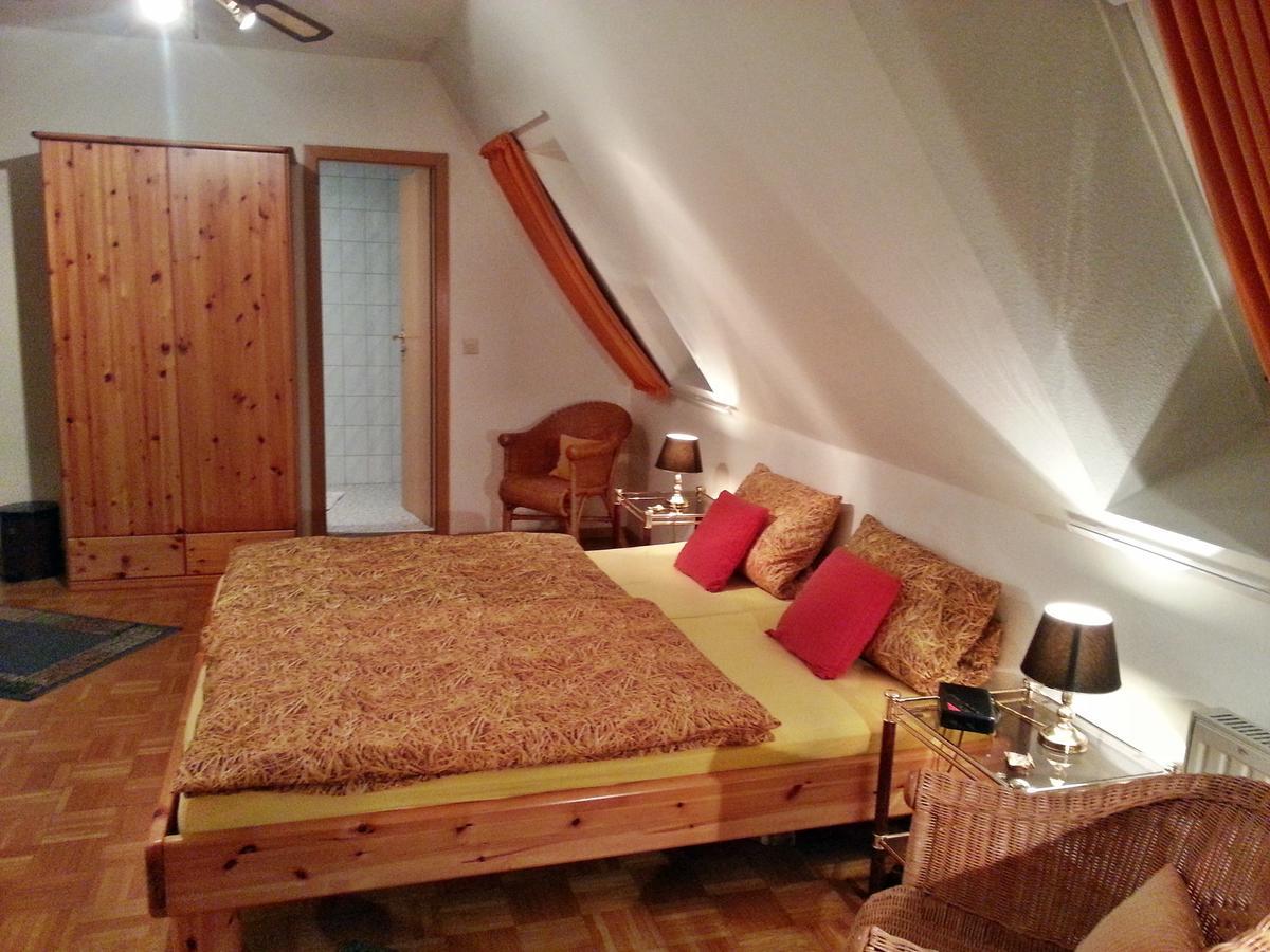 Gasthof Altes Farmhaus Und Apartment Lienen ภายนอก รูปภาพ